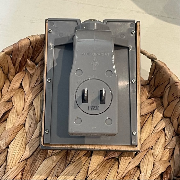 Bath & Body works picture frame wallflower plug in - Picture 8 of 11